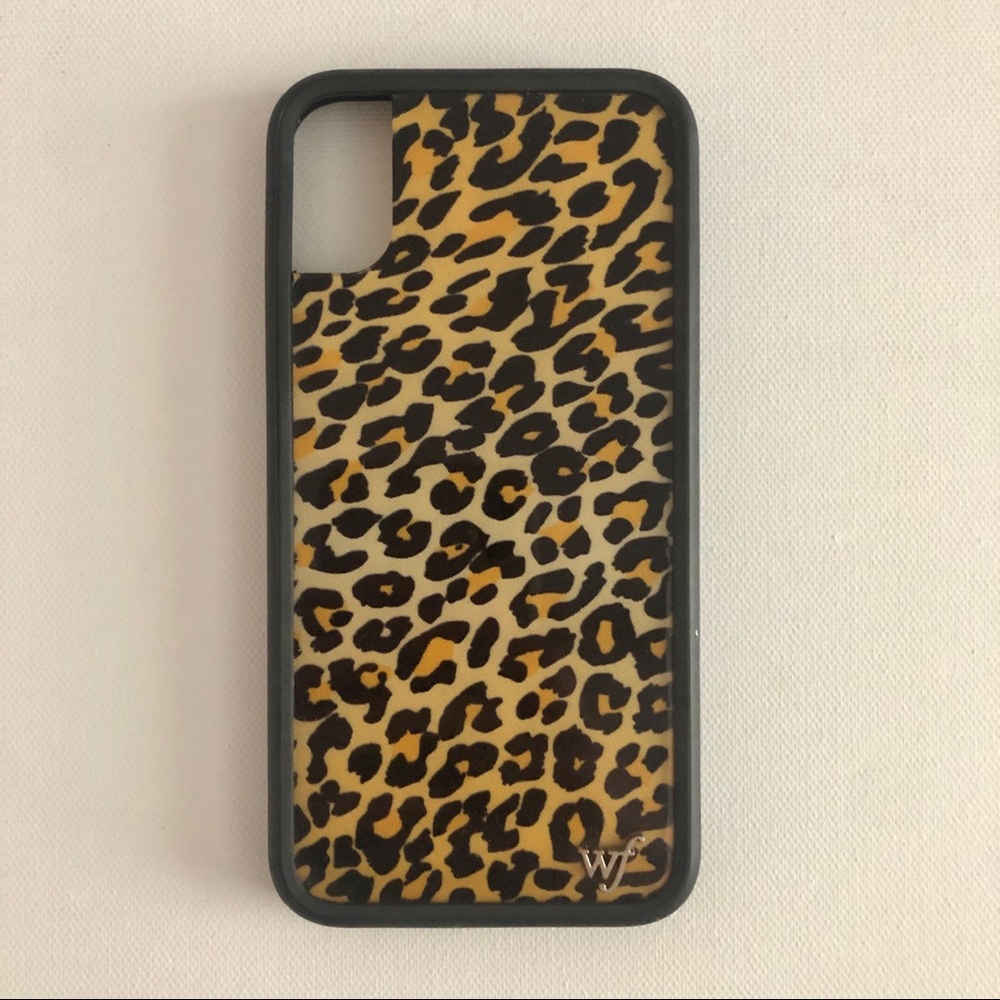 Wildflower Leopard Print Case 🐆